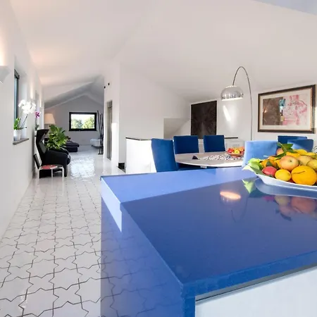 Apartment My Exclusive Italy - Luxury With Penthouse, Pools And Sea View