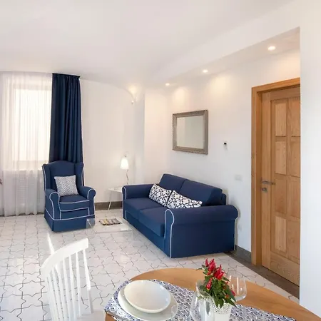My Exclusive Italy - Luxury With Penthouse, Pools And Sea View Sant'Agnello